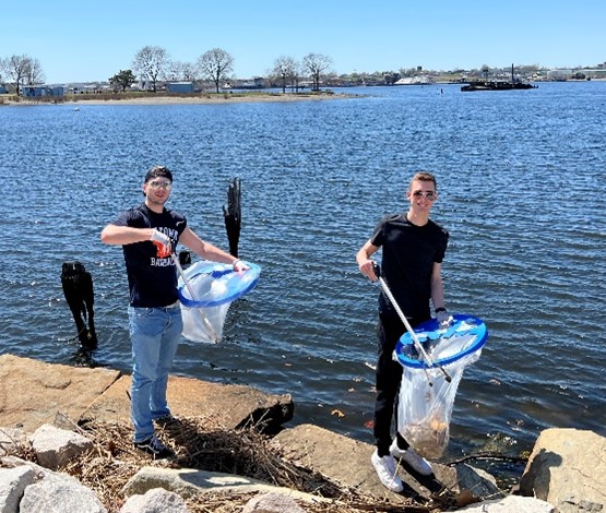 Lifespan School of Medical Imaging students on Earth Day 2022