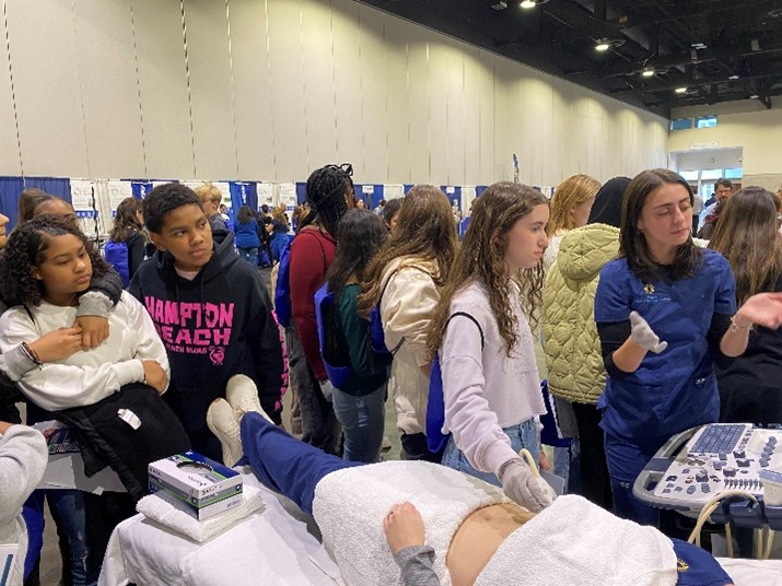 Lifespan School of Medical Imaging senior students participated in the 2023 JA Inspire event and represented Lifespan.