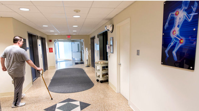 Patient Paul Mello at the Lifespan Orthopedics Institute