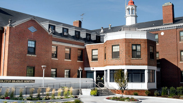 View of the front entrance of Bradley Hospital