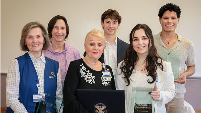 Rhode Island Hospital volunteers