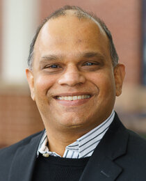 Headshot of Doctor Zaidi Najam