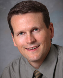 Elliott J. Anderson, MD Headshot