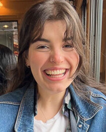 Abigail Fielding Headshot