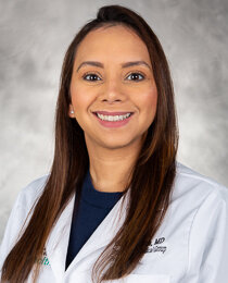 Isabela C. Saba Osta, MD Headshot