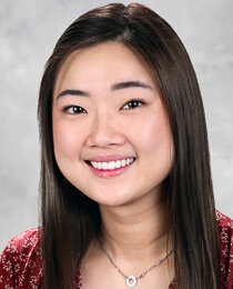 Jenna Wu, PharmD Headshot