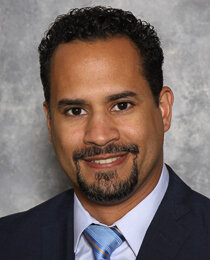 Juan C. Mendieta Hernandez, MD Headshot