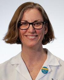 Julie L. Roth, MD Headshot