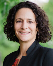 Julie Abilheira, RN, MS Headshot
